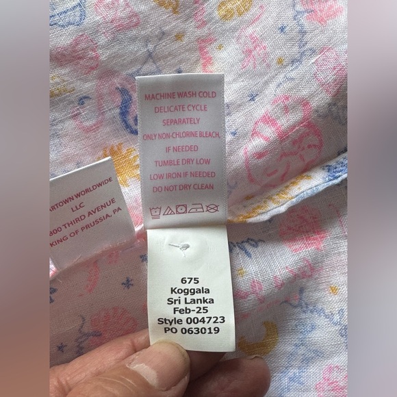 NWOT Lilly Pulitzer Seacoast Linen Summer Serenade Button Down - Picture 11 of 11